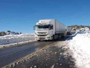 Antalya-Konya karayolu tüm araç trafiğine açıldı