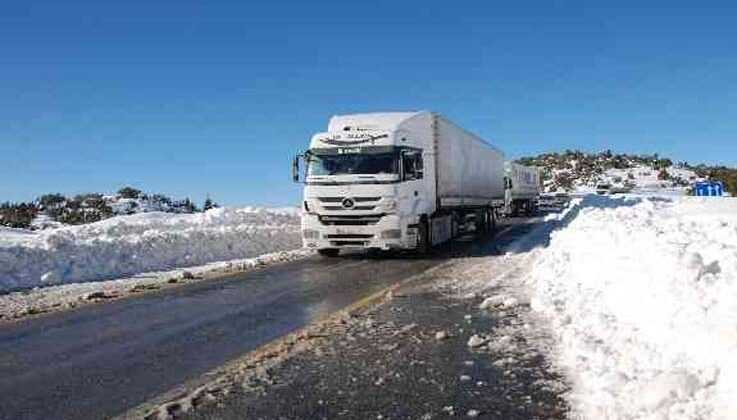 Antalya-Konya karayolu tüm araç trafiğine açıldı