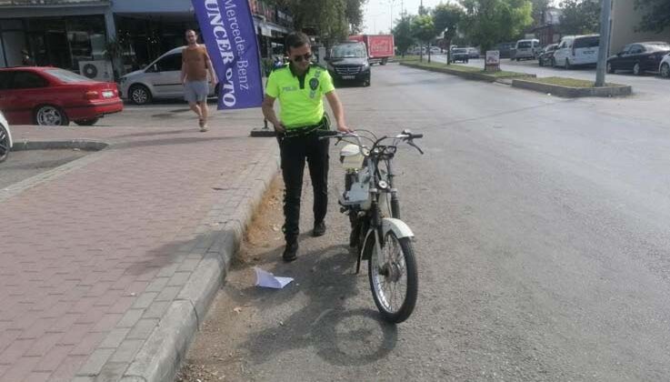 Antalya’da iki motosiklet çarpıştı, sürücüler yaralandı