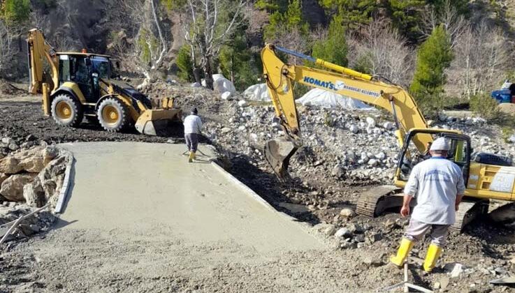 Kırkkavak’ta tarım alanlarına ulaşım kolaylaştı