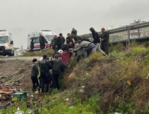 Yağış nedeniyle kayganlaşan yol kazaya neden oldu: 1’i ağır 5 kişi yaralı