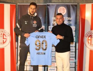 Helton Leite Antalyaspor’da