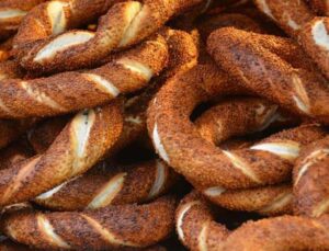 Antalya’da simit ve özel ekmek çeşitlerine zam