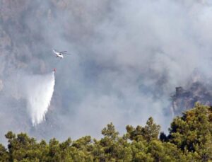 Kemer’de orman yangını 37’inci saatinde devam ediyor