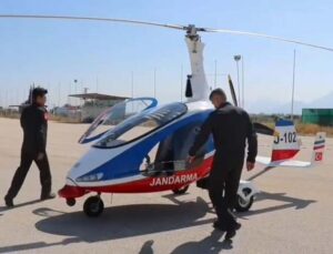 Antalya’da ormanlık alanlar gyrocopter ile havadan denetlendi