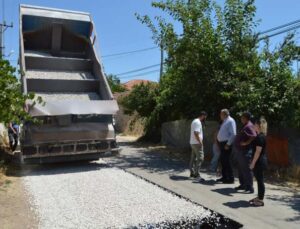 Büyükşehirden Salur Mahallesi’nde asfaltlama çalışması