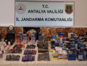 Manavgat’ta kaçak tütün ve elektronik sigara operasyonu