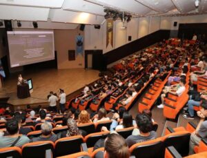 AÜ Tıp Fakültesi’nde yeni müfredat ile yeni dönem