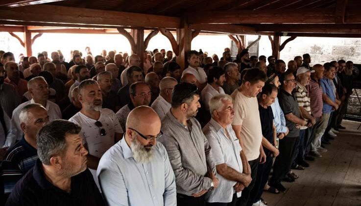 Gazze’de hayatını kaybedenler için Antalya’da gıyabi cenaze namazı kılındı