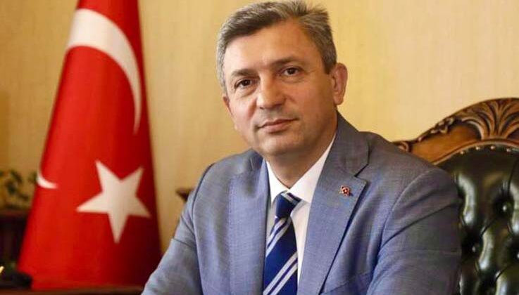Antalya Valisi Şahin: “Yaşasın millet, yaşasın devlet, yaşasın Cumhuriyet”