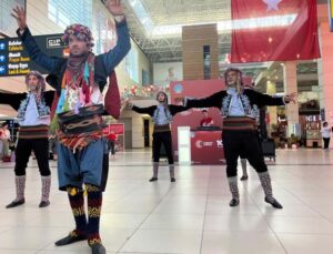 Antalya Havalimanı’nda 100. yıl kutlamaları