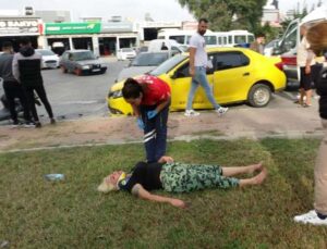 Manavgat’ta ters yönden giden otomobil ile ticari taksi çarpıştı: 2 yaralı