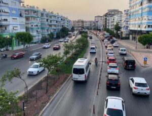 Antalya’da motorlu kara taşıtları sayısı 1 milyon 440 bin 643 oldu