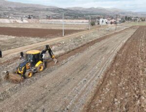 Kapalı devre sulama sistemi ile Elmalı’da 2 bin dekar alan suya kavuşacak