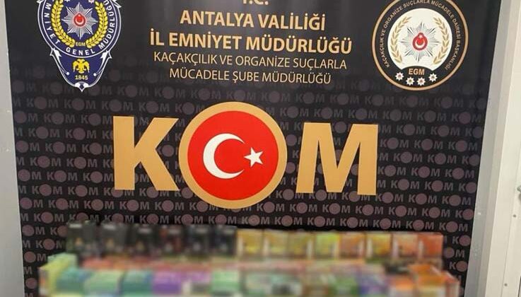 Antalya’da kaçak sigara ve sahte alkol operasyonu