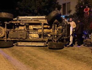 Kontrolden çıkan araç park halindeki araçları biçti