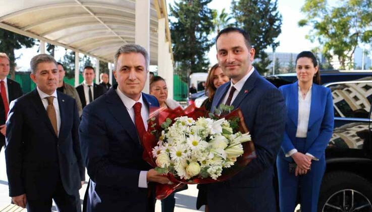 Antalya Cumhuriyet Başsavcısı Yakup Ali Kahveci görevine başladı
