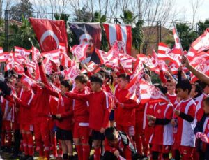 Antalyaspor Futbol Okulları Gelişim ve Kış Kampı tamamlandı