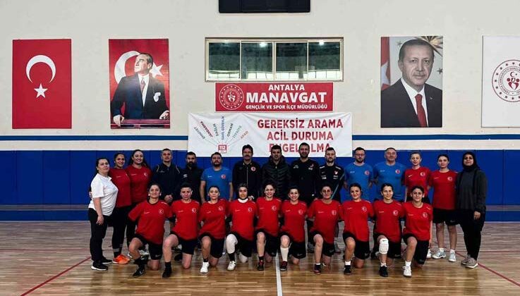 İşitme Engelliler Futsal Erkek ve Kadın Milli Takımları şampiyonaya hazır