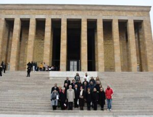 Yaşlı Meclisi Anıtkabir’de