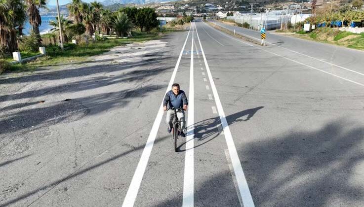 Alanya-Gazipaşa arasına 13 kilometrelik yeni bisiklet yolu yapılıyor
