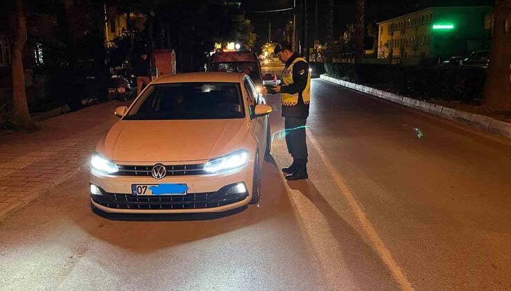 Jandarmadan 66 araç ve sürücüsüne 103 bin 414 lira para cezası