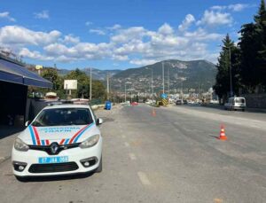 Alanya’da 14 araç trafikten men edildi