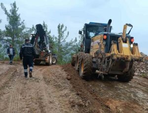 Antalya Büyükşehir ekiplerinin Alanya kırsalında çalışmaları sürüyor