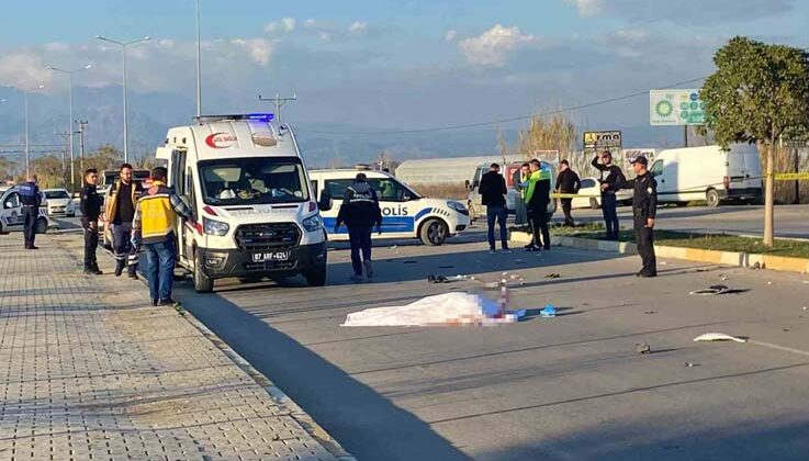 Ambulansın çarptığı motosiklet sürücüsü hayatını kaybetti