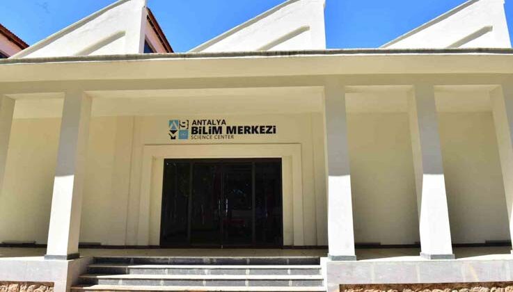 Antalya Bilim Merkezi’nde yarışma sergisi