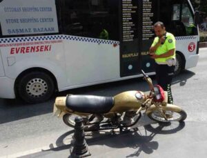 Trafik polisinden kaçamayınca motosikleti bırakıp kayıplara karıştılar