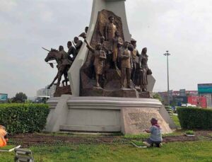 Antalya yazlık çiçeklerle rengarenk olacak