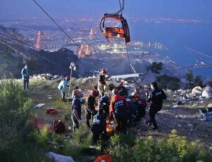 Antalya’da 12 kişinin yargılandığı teleferik kazasının ilk duruşması başladı