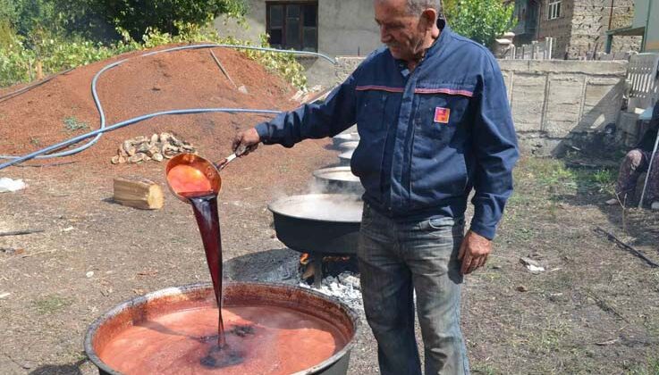 Antalya’da her derde deva andız pekmezi