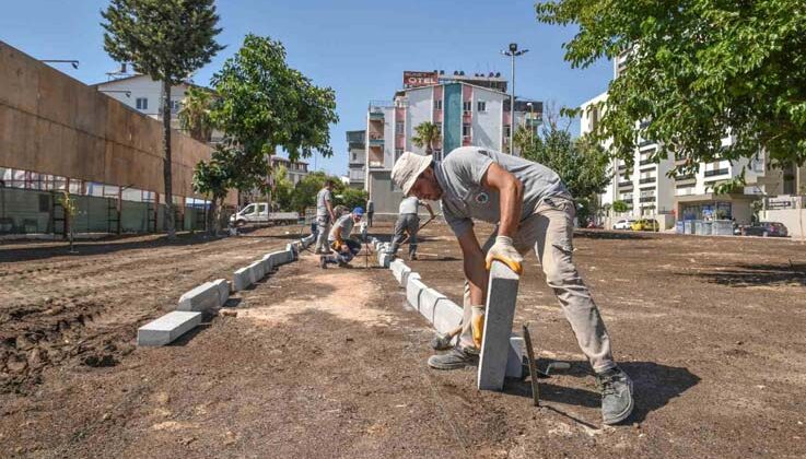 Kepez Belediyesi hem yeniliyor, hem yapıyor