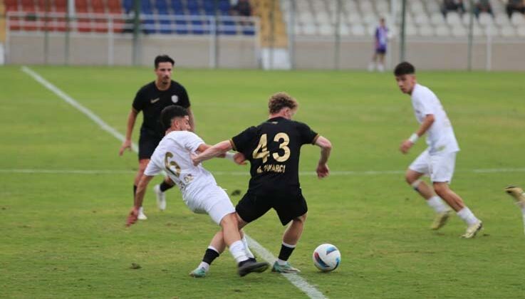 Kepezspor, ligdeki ilk galibiyetini 6-0’lık skorla aldı