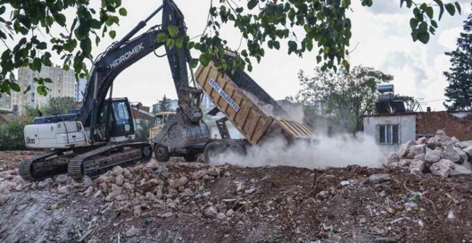 Kepez Belediyesi, Ay Deresi ıslah çalışmasıyla sel baskınlarına ‘dur’ diyecek