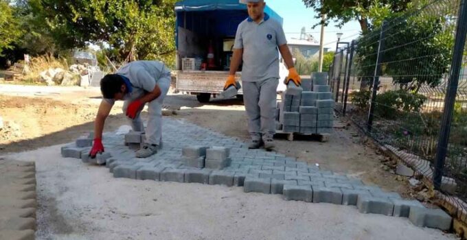 Kemer’de altyapı çalışmaları sürüyor