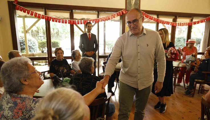 Alanya Belediyesi Dünya Yaşlılar Günü’ne özel gezi düzenledi