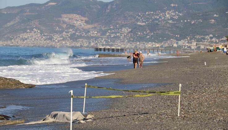 Alanya’da 20 yaşındaki gencin cansız bedeni kıyıya vurdu