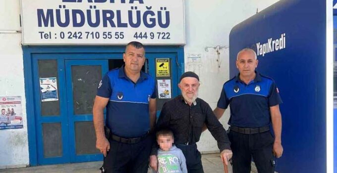 Dedesinin elini bırakıp kaybolan torun, zabıta tarafından bulundu