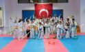 Kemer Belediye karate takımı kuşak atladı