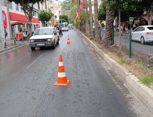 Yağış ve yola dökülen hurmaların kayganlaştırdığı yollar kazaları da beraberinde getirdi