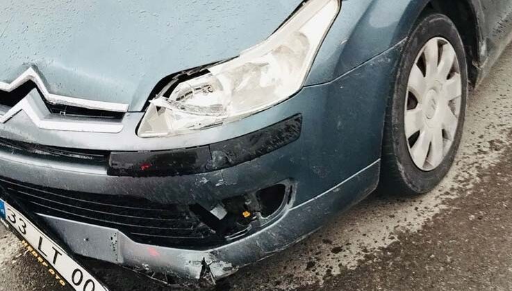 Antalya’da otomobil ve motosiklet çarpıştı: Anne ve 3 çocuğu yaralandı