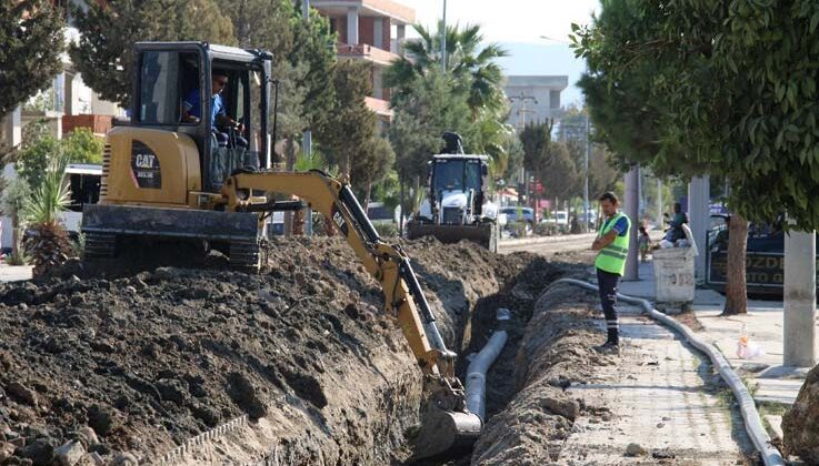 Kınık ve Ova’da 40 yıllık içme suyu hattı yenileniyor