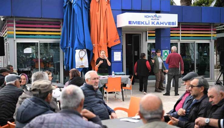 Emekli kahvelerinde kanser günü farkındalık programı