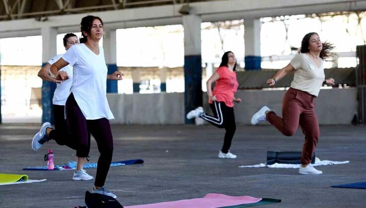 Muratpaşa’da 16 noktada ücretsiz step, zumba ve pilates kursları başlıyor