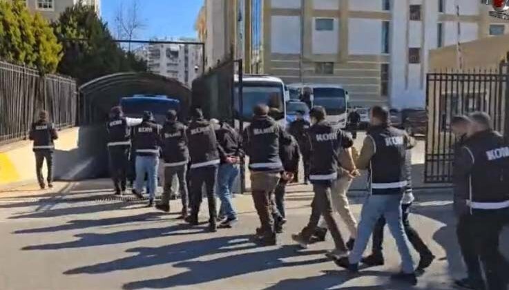 Antalya merkezli 4 ilde dolandırıcılık operasyonu: 20 gözaltı