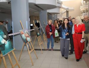 ‘Hekim Gözüyle’ fotoğraf sergisi açıldı