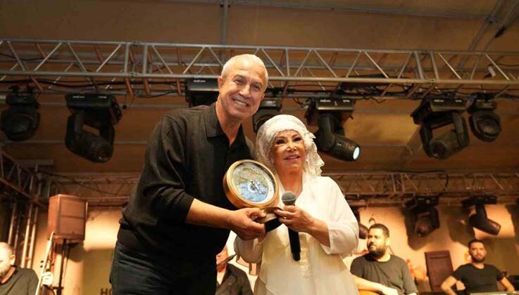 Alanya’da Bedia Akartürk rüzgarı esti